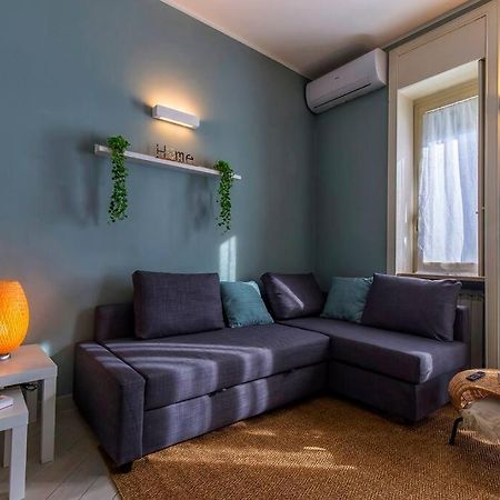 Charmy & Cozy Panoramic Flat 50M From M4 Stop ミラノ エクステリア 写真