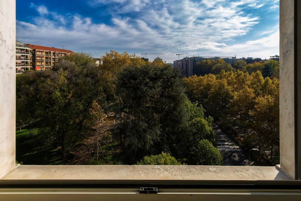 Charmy & Cozy Panoramic Flat 50M From M4 Stop ミラノ エクステリア 写真